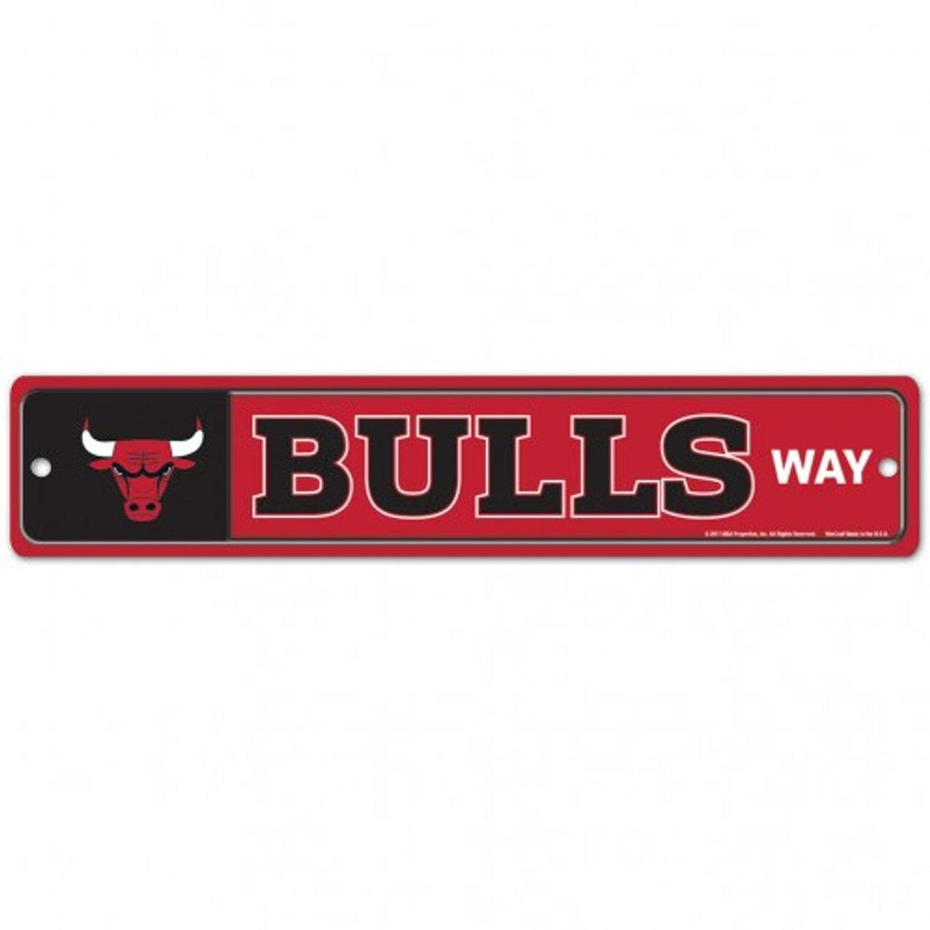 Sign 18 Misc. Chicago Bulls Sign 3.75x19 Plastic Street Style 032085025517