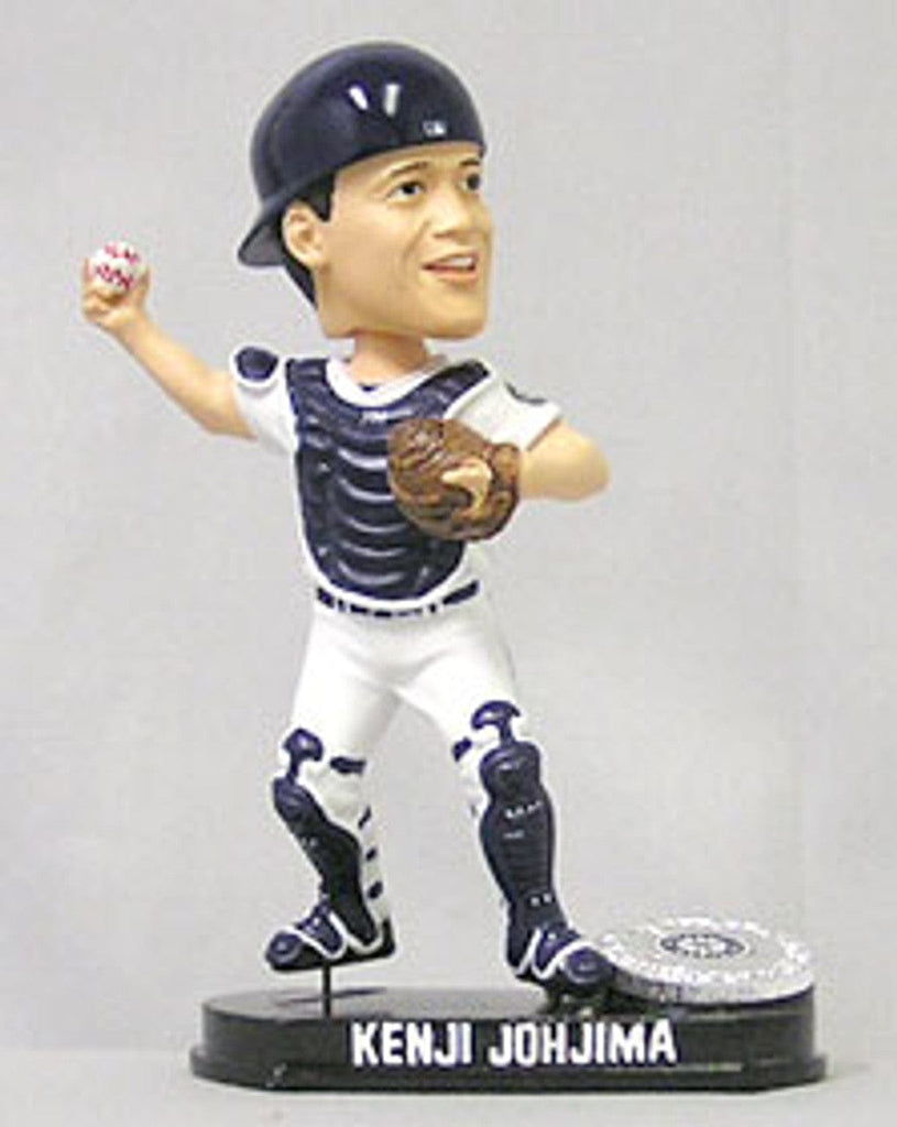 Seattle Mariners Seattle Mariners Kenji Jojhima Forever Collectibles Blatinum Bobblehead  CO 681329432088